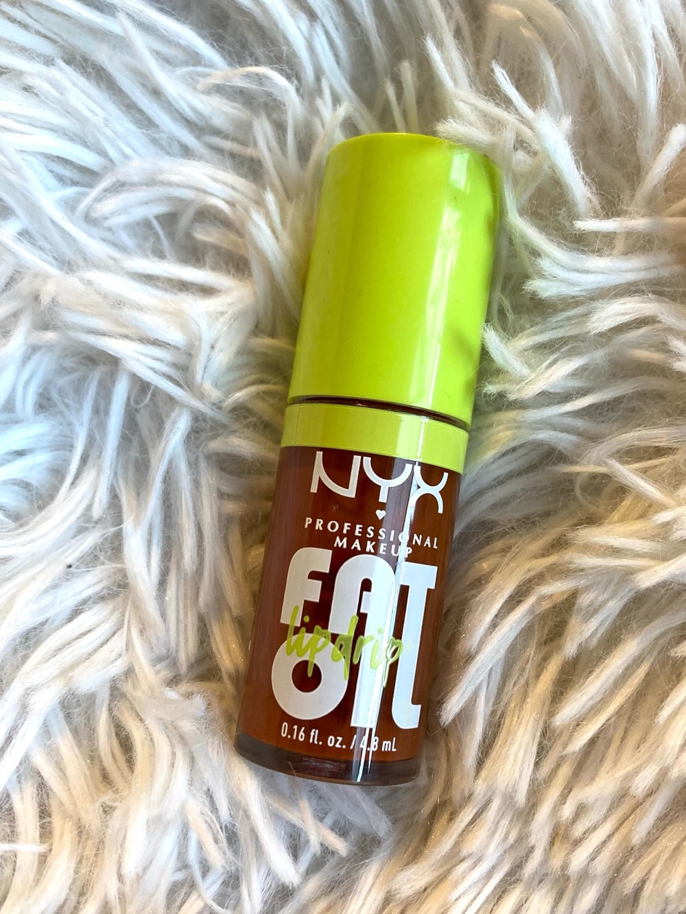 NYX - Lip Oil - Picture 3 of 6